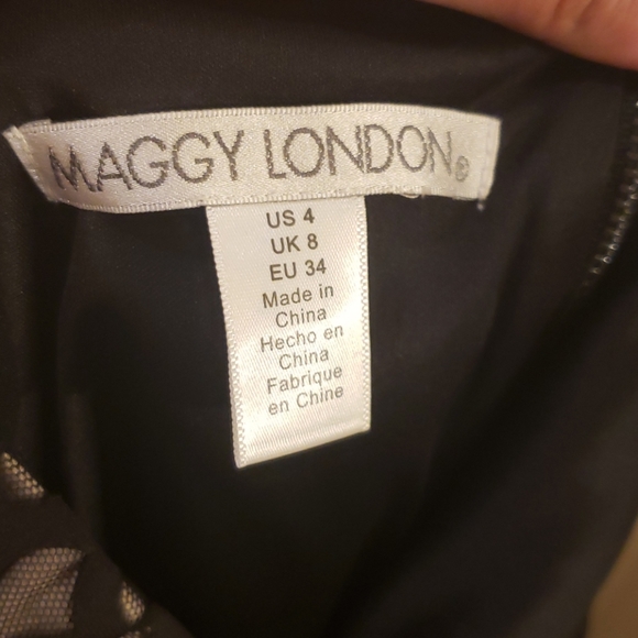 Maggy London cocktail party/workwear dress - Picture 9 of 9